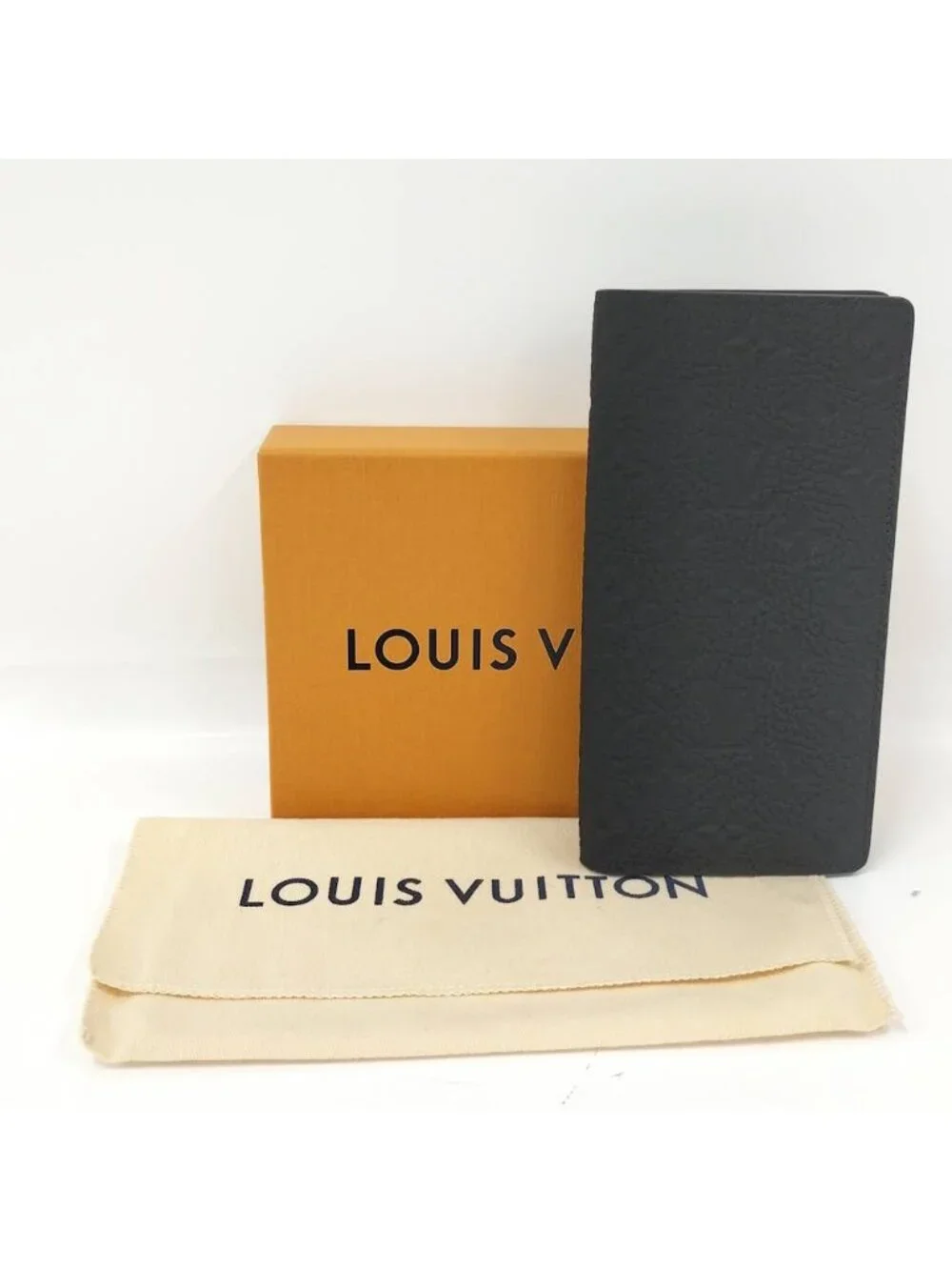 Louis Vuitton Portefeuille Brazza Wallet Taurillon Leather Black